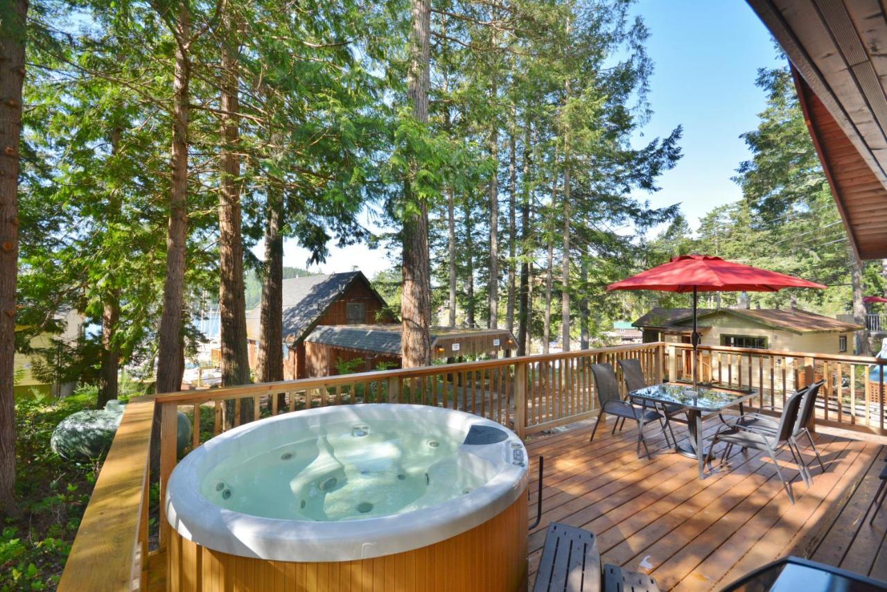 Pender Harbour Resort & Marina Garden Bay Dış mekan fotoğraf
